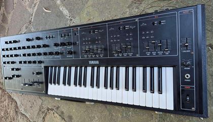 Yamaha-CS30L